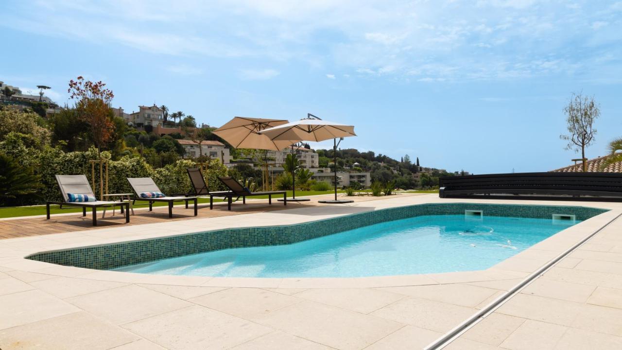 A True Paradise For Unforgettable Vacation - Pool And Sea View Villa